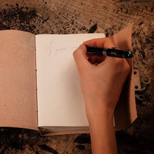 Load image into Gallery viewer, Ciannait - A5 Handmade Leather Journal - Superbly Handcrafted Celtic Design – 18x13cm - Dreamkeeper Journals